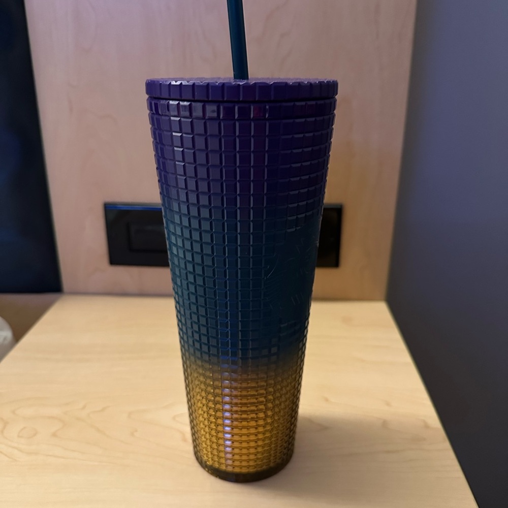 Starbucks Gradient Tumbler with Straw
